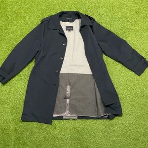 Banana Republic 3 quarter men’s rain coat